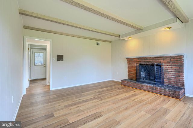 6510 HORSESHOE RD, Clinton, MD 20735