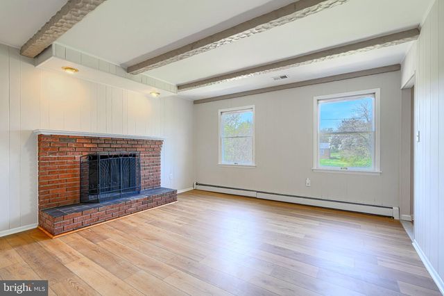 6510 HORSESHOE RD, Clinton, MD 20735