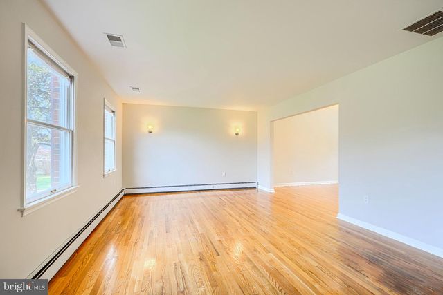 6510 HORSESHOE RD, Clinton, MD 20735