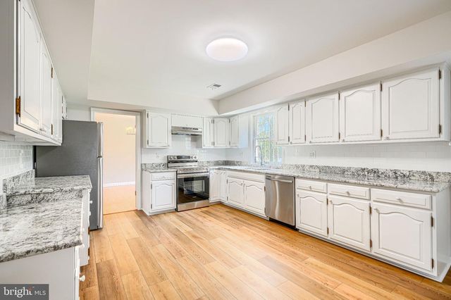 6510 HORSESHOE RD, Clinton, MD 20735