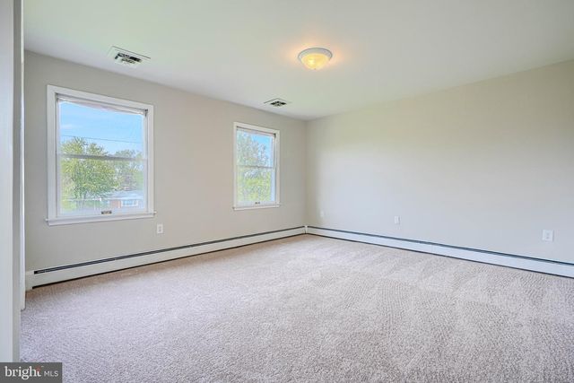 6510 HORSESHOE RD, Clinton, MD 20735