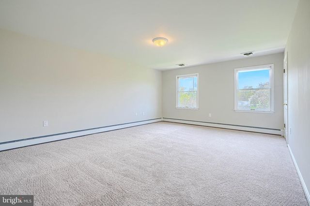 6510 HORSESHOE RD, Clinton, MD 20735