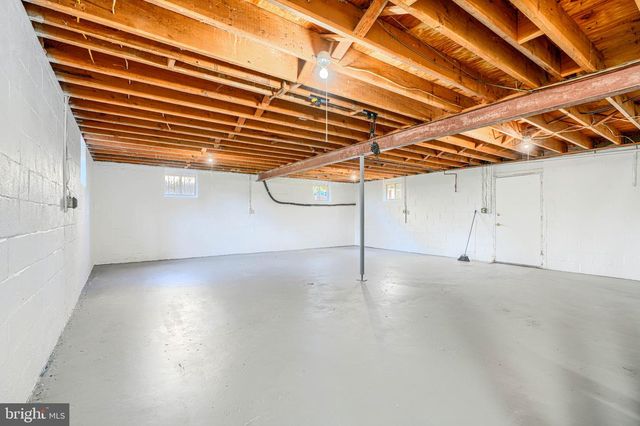 6510 HORSESHOE RD, Clinton, MD 20735