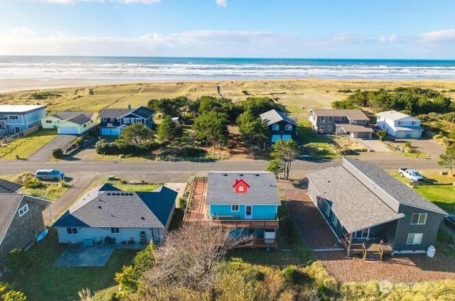 32914 G Street, Ocean Park, WA 98640