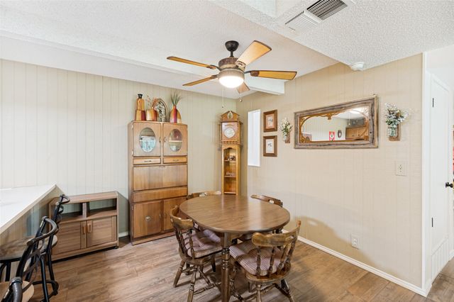 163 Private Road 1613, Alvord, TX 76225