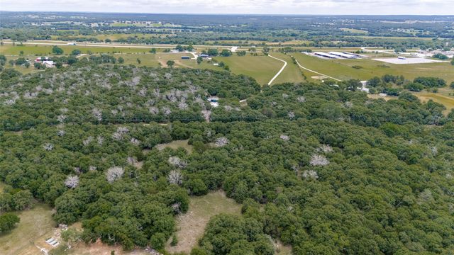 163 Private Road 1613, Alvord, TX 76225