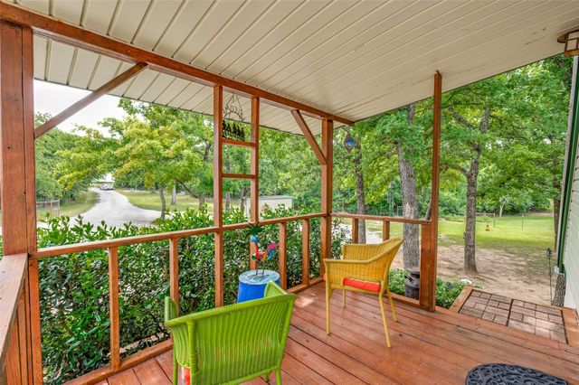 163 Private Road 1613, Alvord, TX 76225