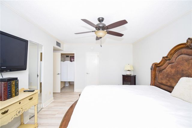 715 S Upper Broadway St 903, Corpus Christi, TX 78401