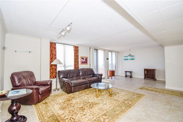 715 S Upper Broadway St 903, Corpus Christi, TX 78401