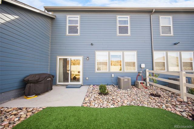 8122 Grey Bark Way, Colorado Springs, CO 80908