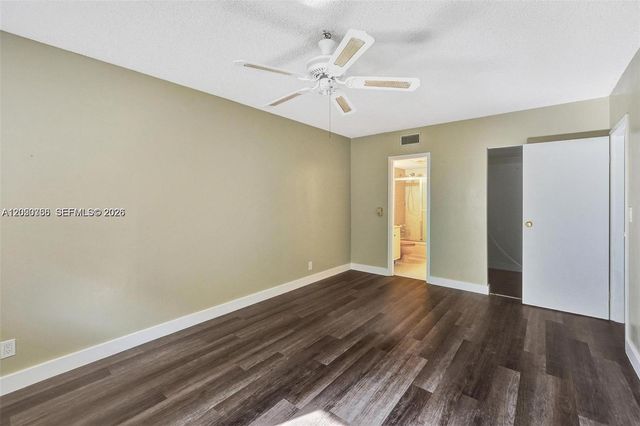 1030 Country Club Drive 405, Margate, FL 33063