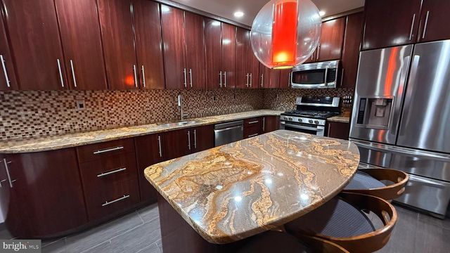 105 SILVER OAK CT, Warwick, PA 18974