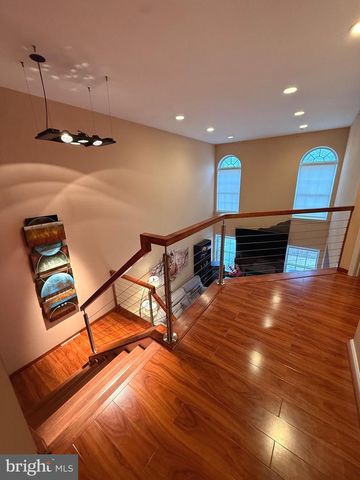 105 SILVER OAK CT, Warwick, PA 18974