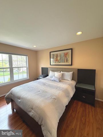 105 SILVER OAK CT, Warwick, PA 18974