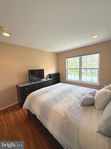 105 SILVER OAK CT, Warwick, PA 18974