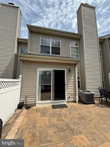105 SILVER OAK CT, Warwick, PA 18974