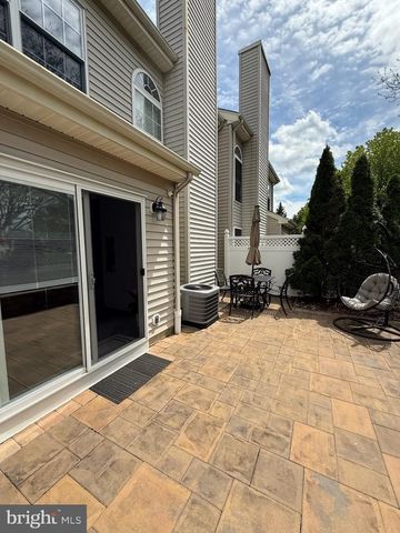 105 SILVER OAK CT, Warwick, PA 18974