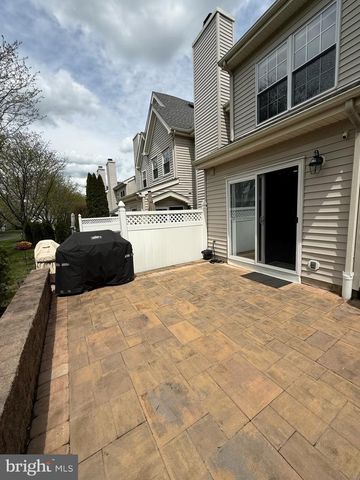 105 SILVER OAK CT, Warwick, PA 18974