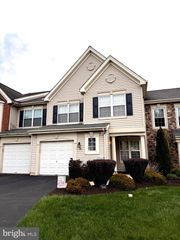 105 SILVER OAK CT, Warwick, PA 18974