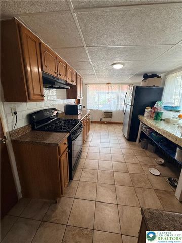 704 Pawnee Street, Bethlehem City, PA 18015