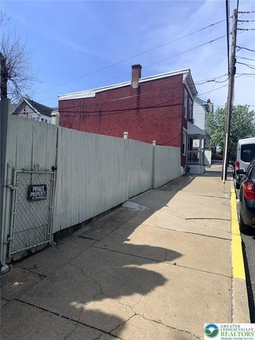 704 Pawnee Street, Bethlehem City, PA 18015