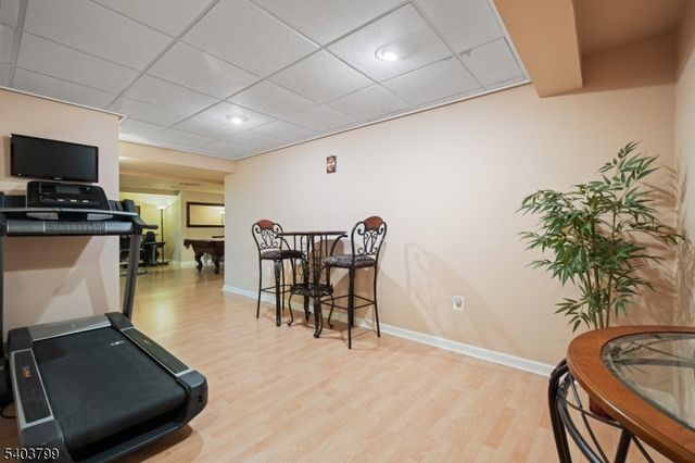 3 Summerfield Dr, Franklin Twp., NJ 08540