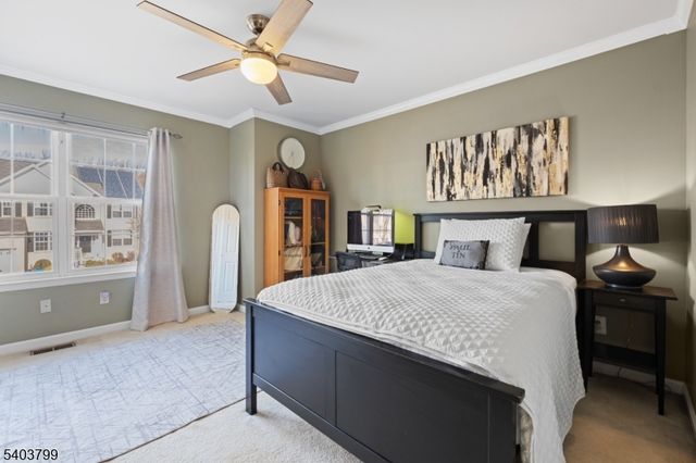 3 Summerfield Dr, Franklin Twp., NJ 08540