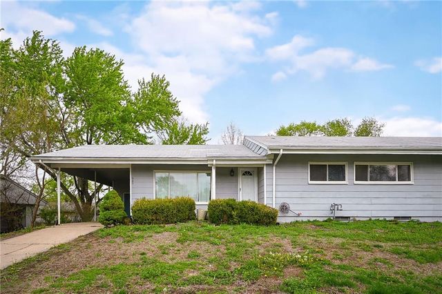 507 Ranchero Place, Belton, MO 64012