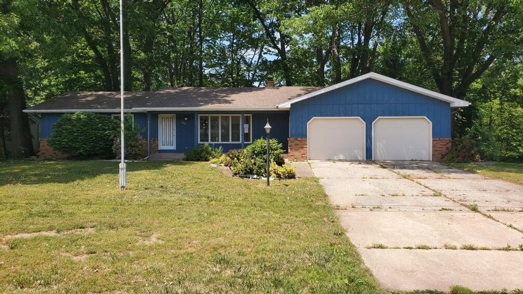 14261 Essenburg Drive, Holland, MI 49424