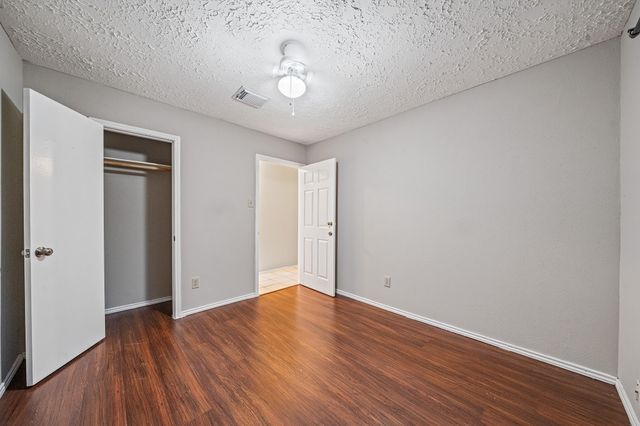 3714 Echo Grove Lane, Houston, TX 77043