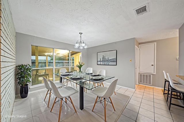 3714 Echo Grove Lane, Houston, TX 77043