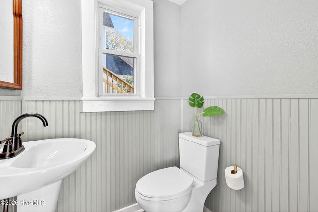 709 N Road Street, Elizabeth City, NC 27909