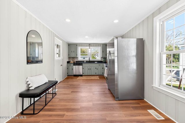 709 N Road Street, Elizabeth City, NC 27909