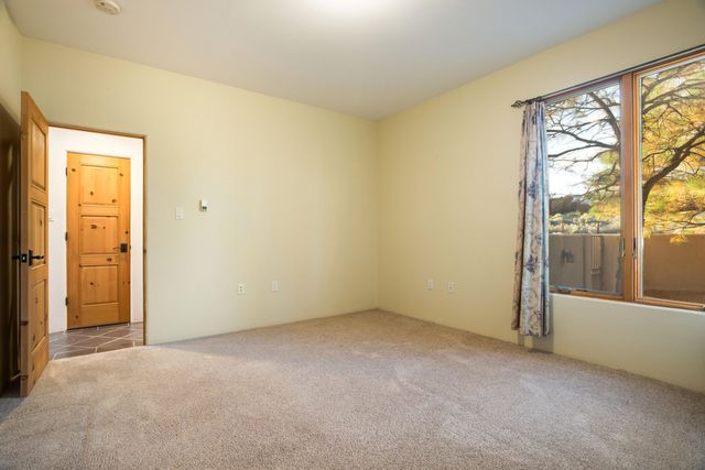 612 Rio Ruidoso Road NE, Rio Rancho, NM 87144