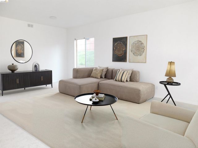 3915 Hummingbird Dr, Antioch, CA 94509