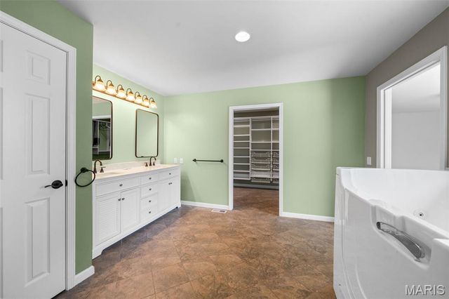 4243 Bushy Prairie Road, Fults, IL 62244