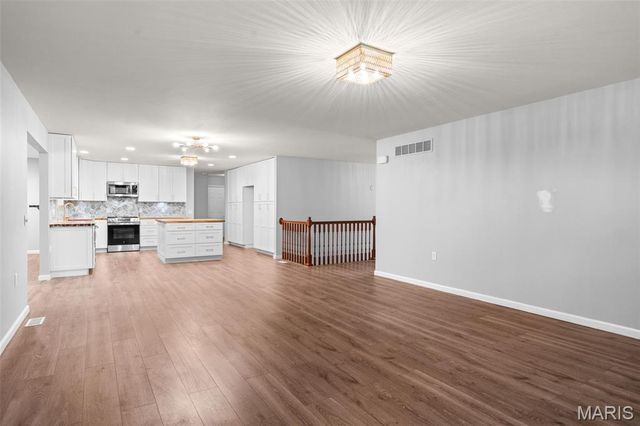4243 Bushy Prairie Road, Fults, IL 62244