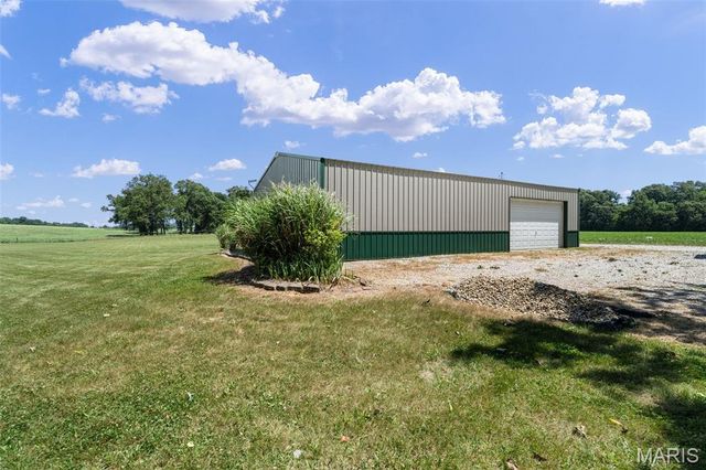 4243 Bushy Prairie Road, Fults, IL 62244