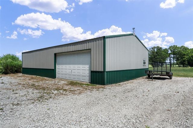 4243 Bushy Prairie Road, Fults, IL 62244