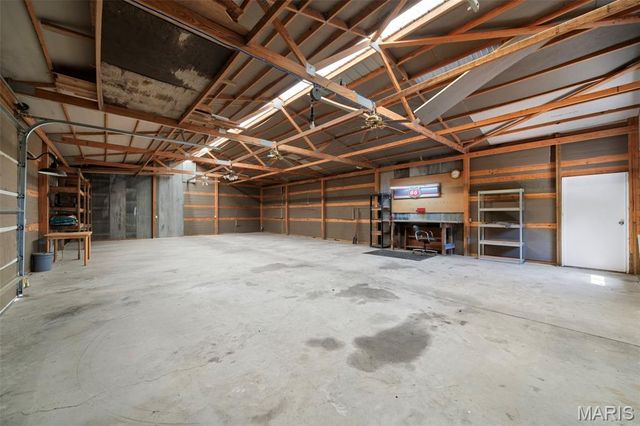 4243 Bushy Prairie Road, Fults, IL 62244