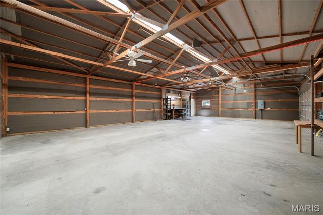 4243 Bushy Prairie Road, Fults, IL 62244
