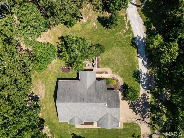 4243 Bushy Prairie Road, Fults, IL 62244