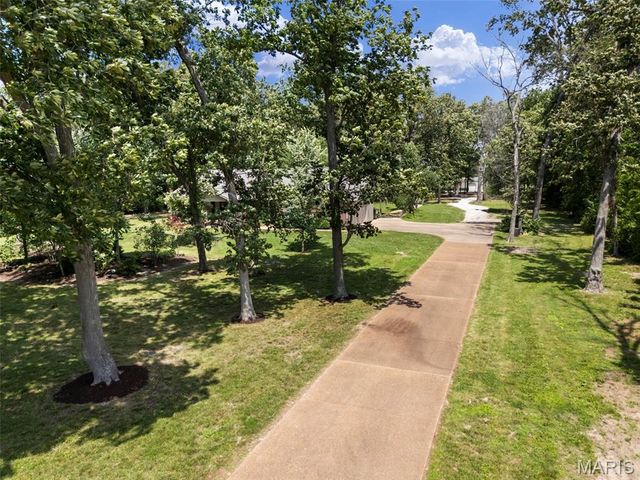 4243 Bushy Prairie Road, Fults, IL 62244