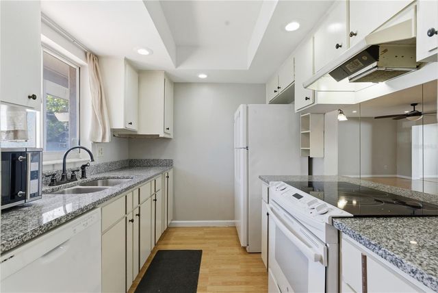 4003 CYPRESS WILLOW COURT, Tampa, FL 33614