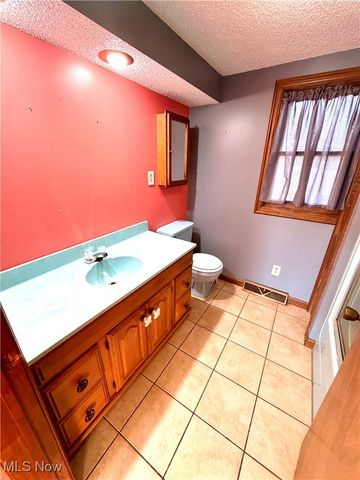 6921 National Road SE, Jacksontown, OH 43030