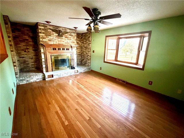 6921 National Road SE, Jacksontown, OH 43030