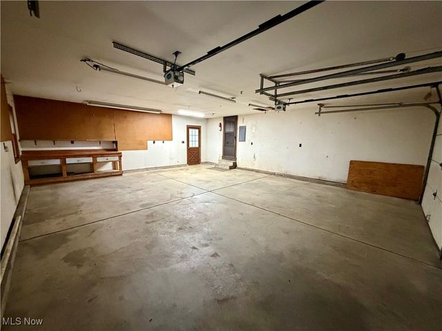 6921 National Road SE, Jacksontown, OH 43030