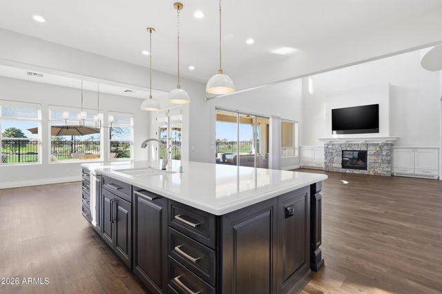 36932 N CRUCILLO Drive, Queen Creek, AZ 85140