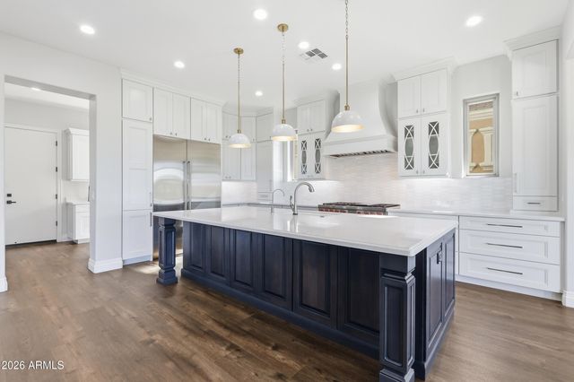 36932 N CRUCILLO Drive, Queen Creek, AZ 85140