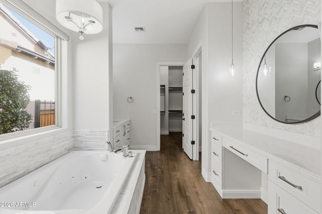 36932 N CRUCILLO Drive, Queen Creek, AZ 85140